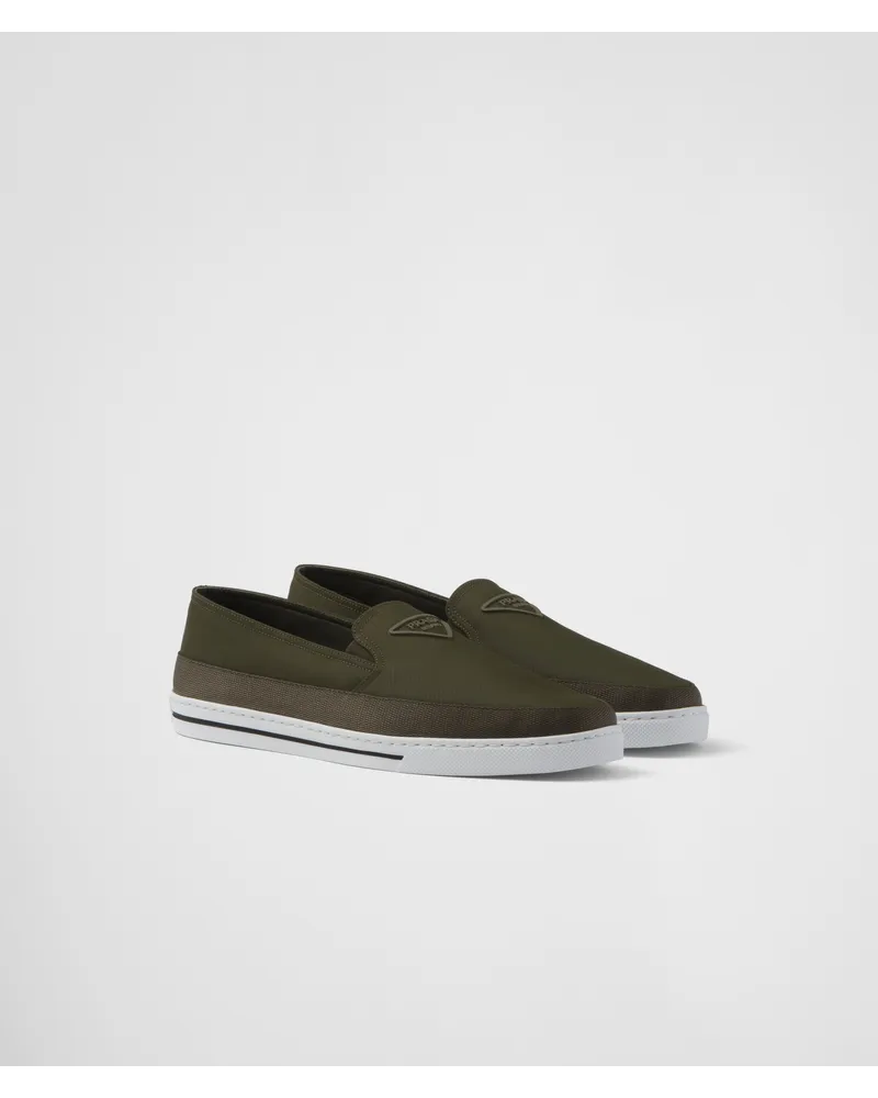 Prada Slip-on-Sneaker aus Re-Nylon Lodengrün