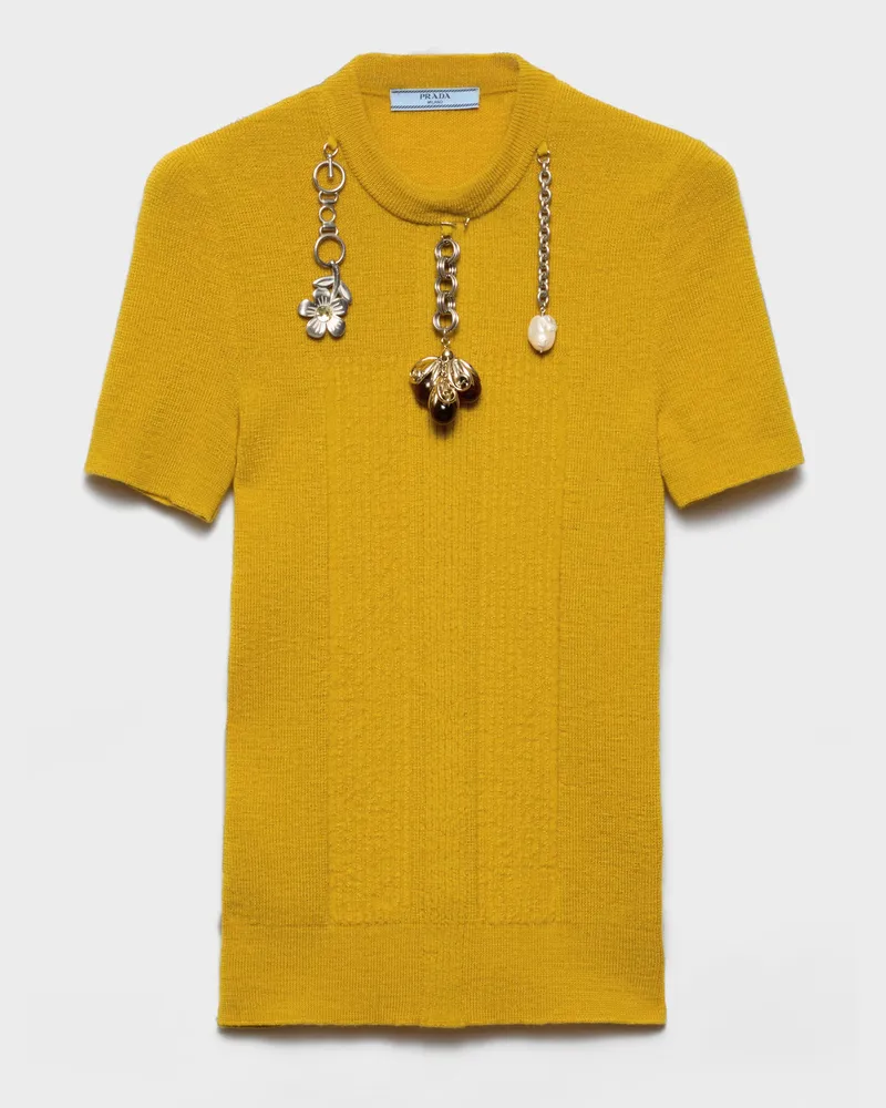 Prada Kurzarm-Pullover aus Wollstrick mit Anhängern Senfgelb