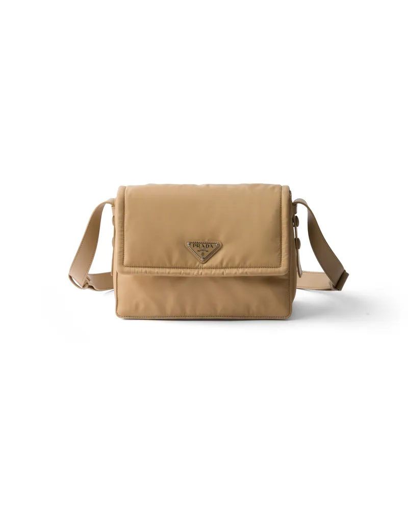 Prada Traveller Kleine Schultertasche Aus Gepolstertem Re-nylon, Damen, Kamelbraun Kamelbraun