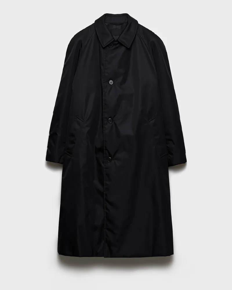 Prada Mantel aus Re-Nylon Schwarz