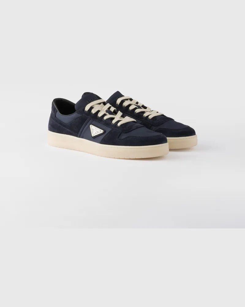 Prada Downtown Sneaker aus Re-Nylon und Wildleder Blau