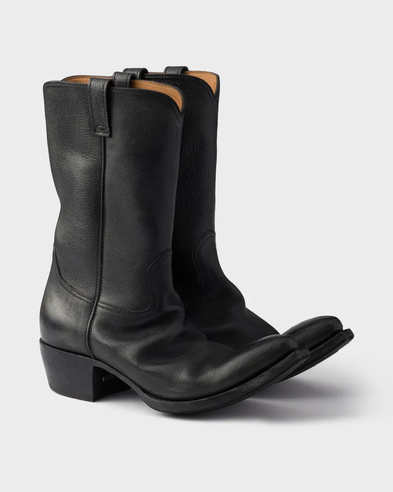 Prada Stiefel aus Leder Schwarz