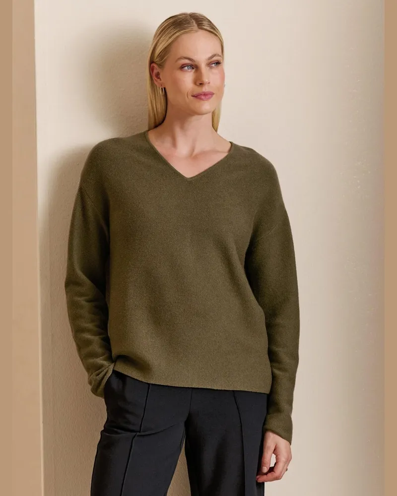 FADENMEISTER BERLIN V-Pullover  grün Grün