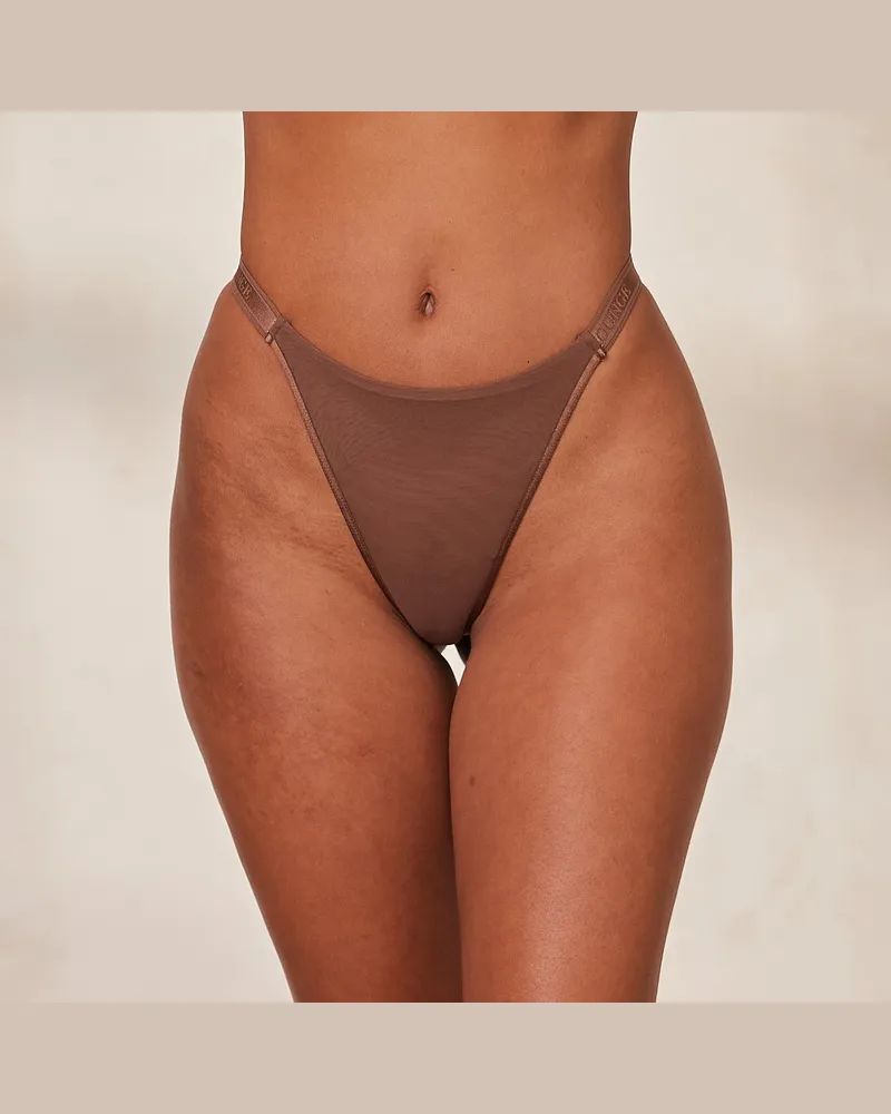 Lounge Smooth Mesh String - Kastanienfarbe Chestnut