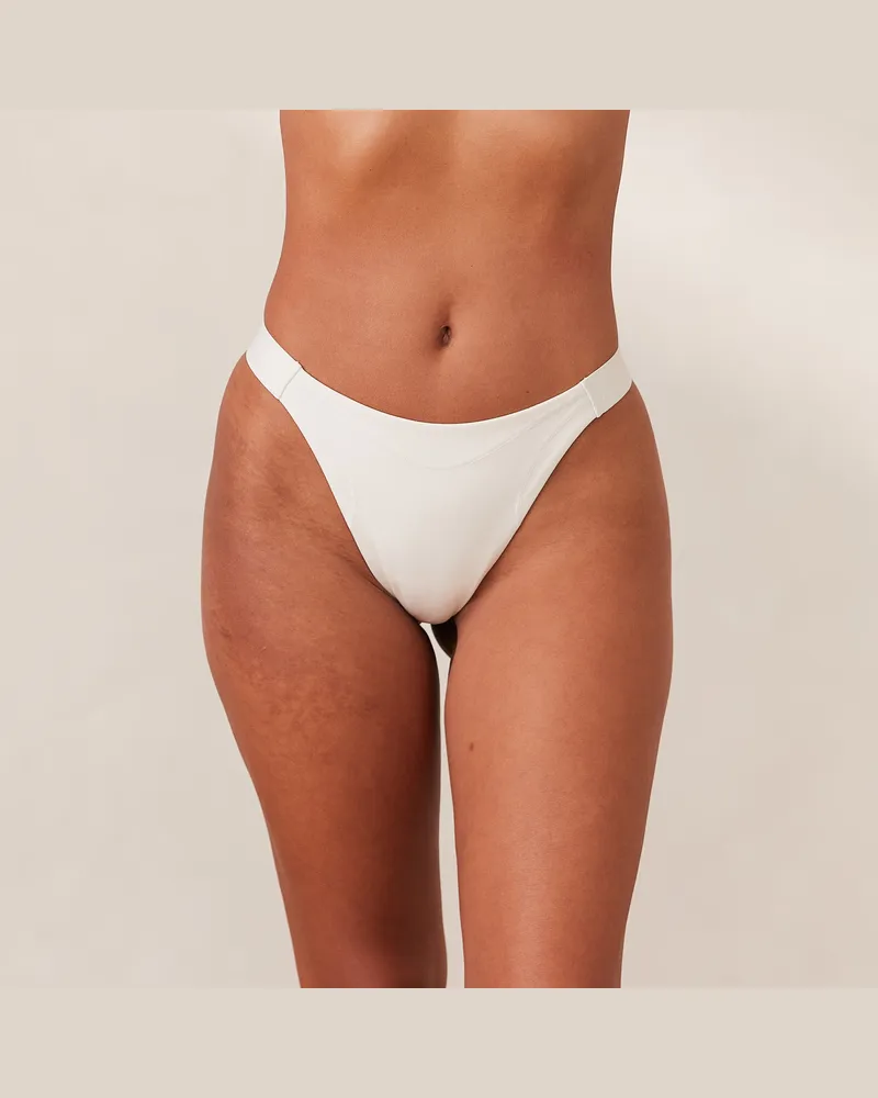 Lounge Ribbed Mindful String - Weiß White