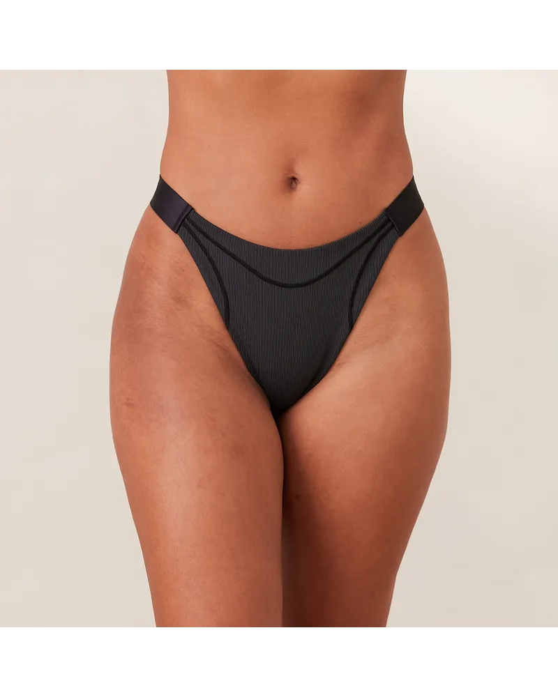 Lounge Ribbed Mindful String - Schwarz Schwarz