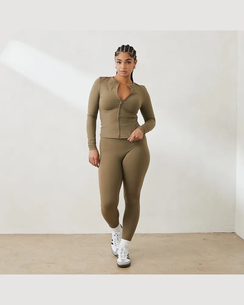 Lounge Essential Leggings - Olivgrün Regular Olive