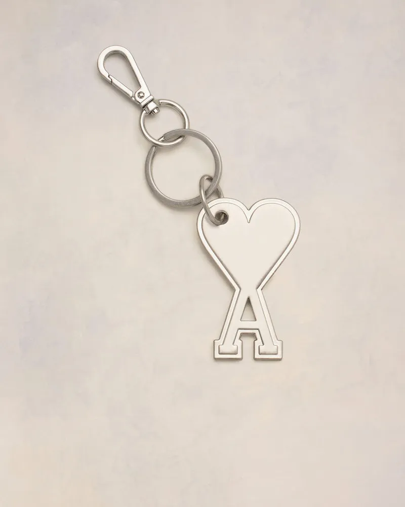 AMI Paris Ami de Coeur Schlüsselanhänger aus silberfarbenem Metall Grau Unisex Gebürstetes