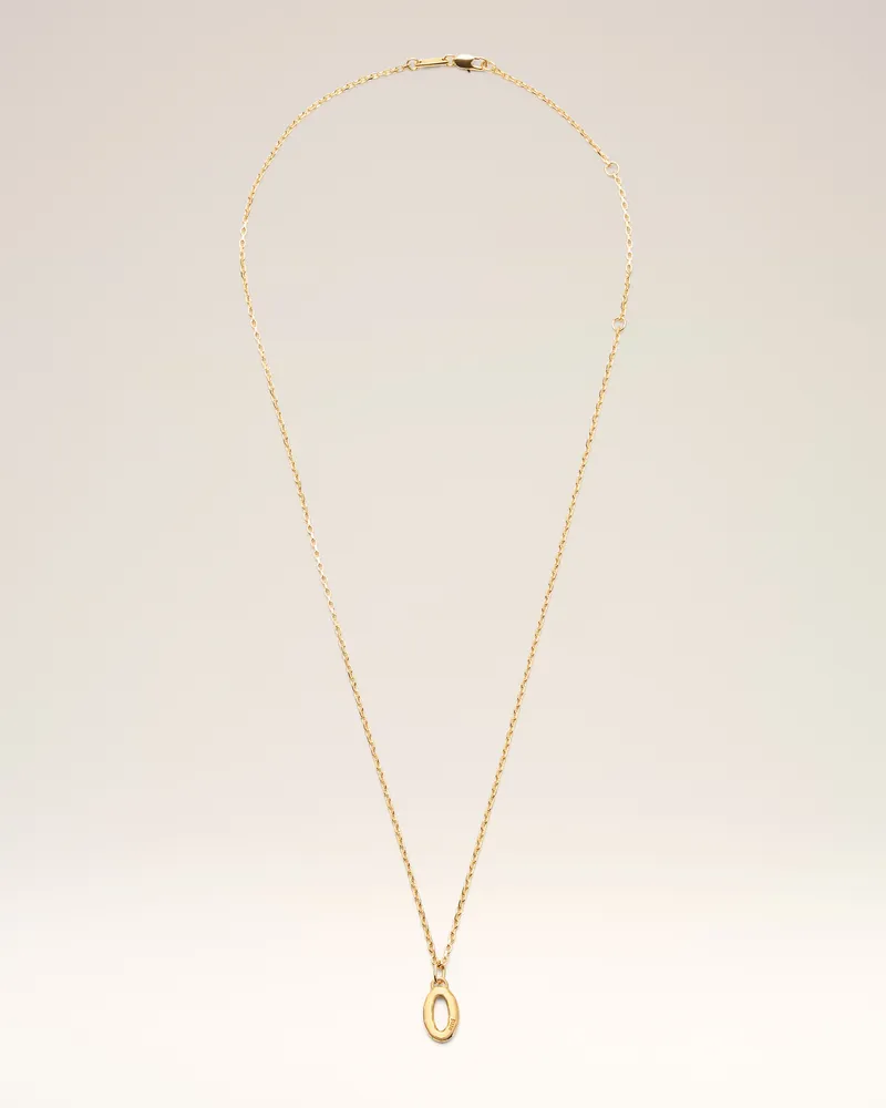 AMI Paris Halskette mit Anhänger aus goldfarbenem Messing mit gehämmerter „0“ Gelb Unisex Gold