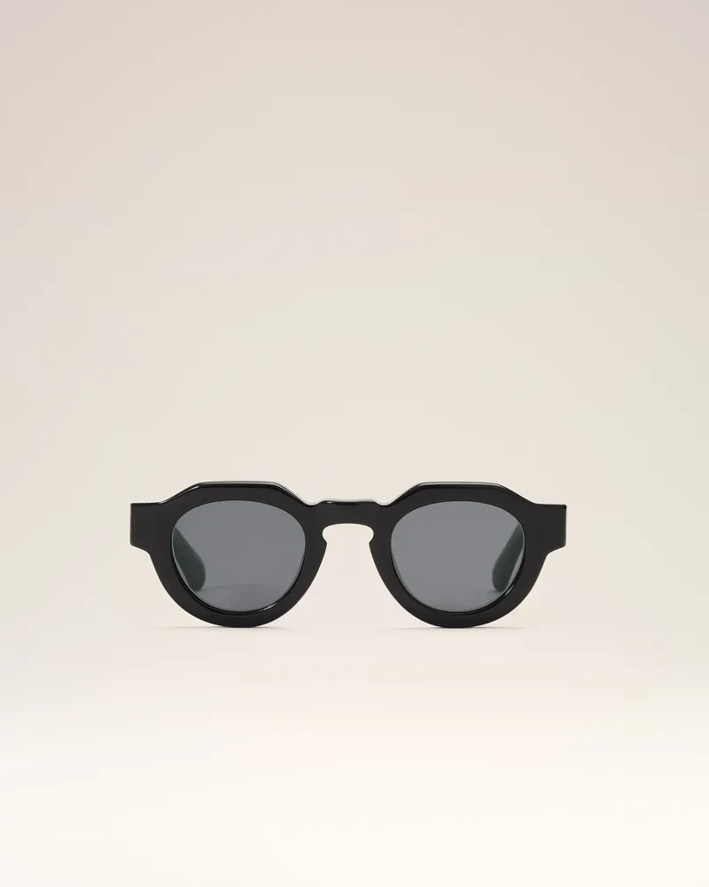 AMI Paris Sonnenbrille 75018 in Schwarz Schwarz Unisex Schwarz