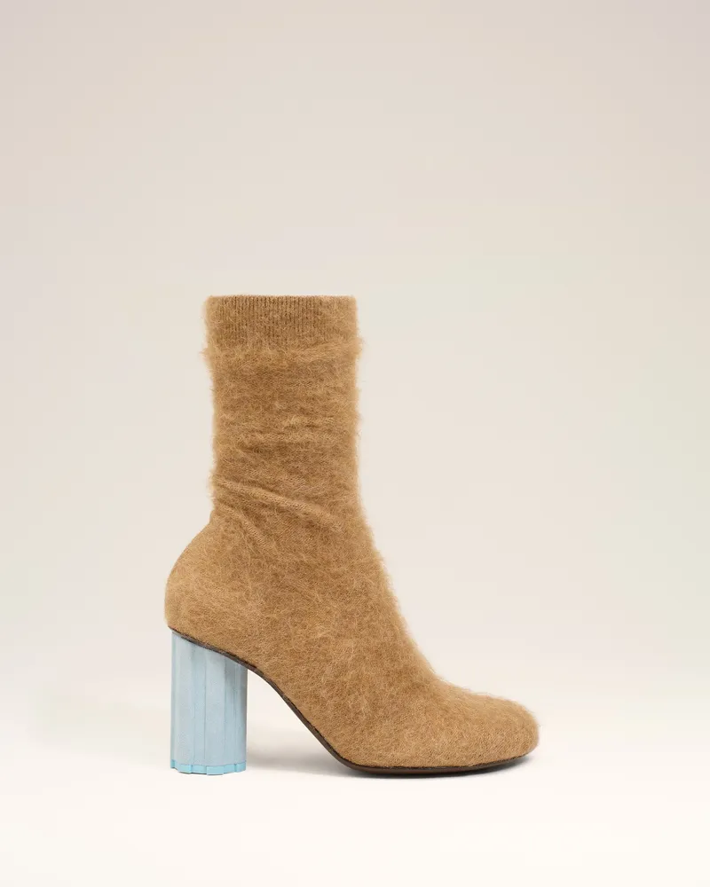 AMI Paris Piano Stiefeletten aus braunem Mohairstrick Braun für Damen Camel