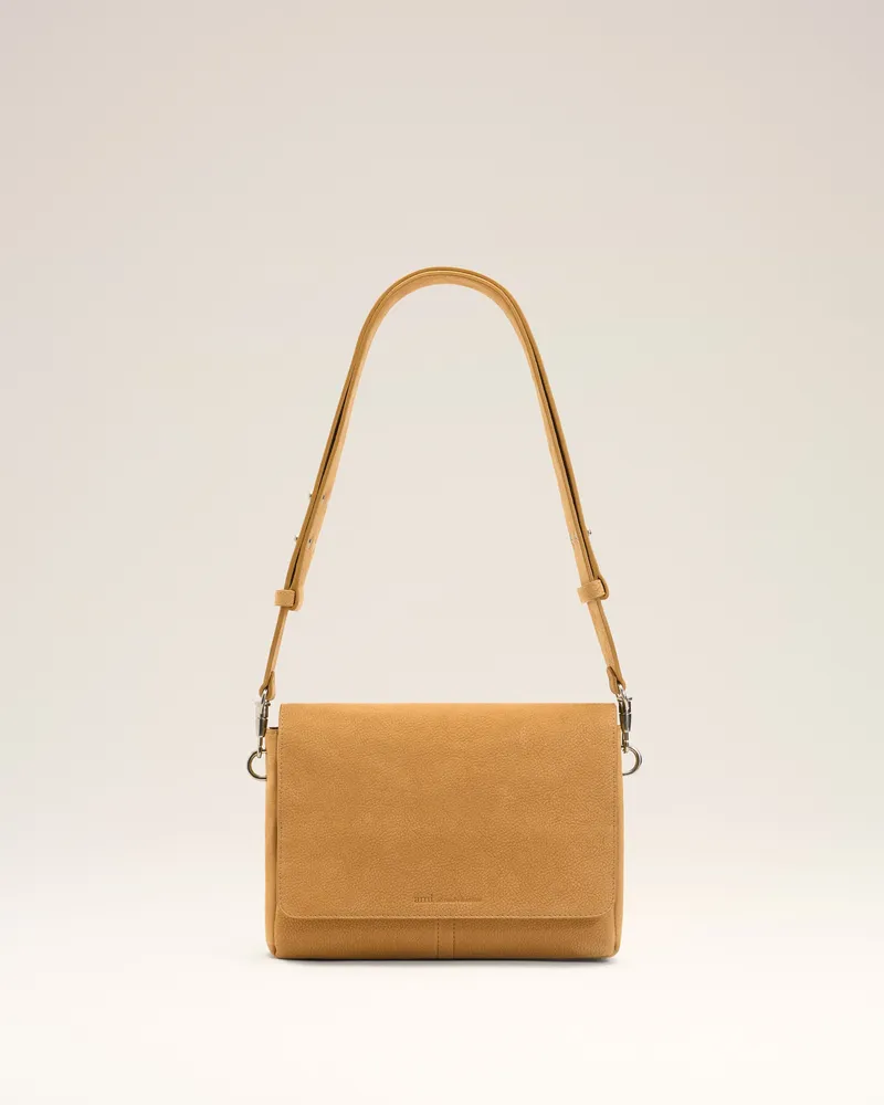 AMI Paris Gelbe Carrousel Messenger-Tasche mit Überschlag aus Rindsleder Gelb Unisex Honig