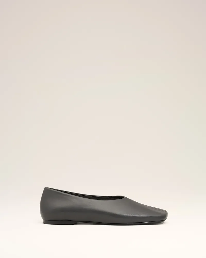 AMI Paris Zweifarbige Ballerinas aus schwarzem Leder Grau für Damen Anthrazit
