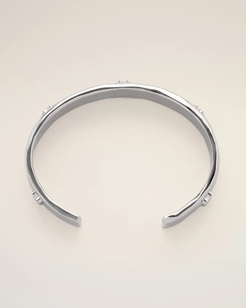 AMI Paris Ami de Coeur Armreif aus silberfarbenem Messing mit Hammerschlag-Optik Grau Unisex Silber