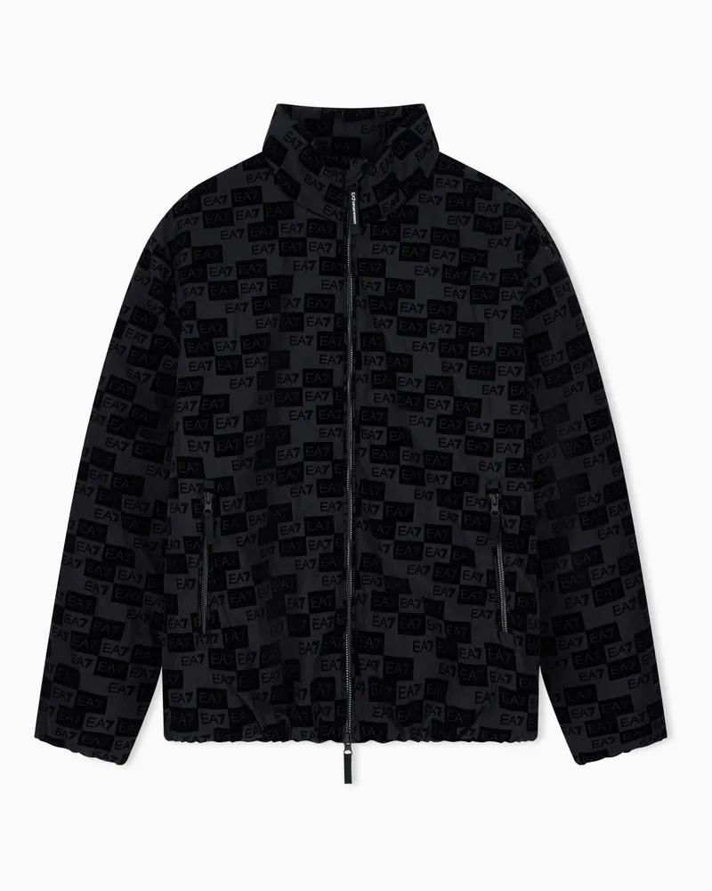 EA7 Oversize Bomberjacke mit Kapuze und Monogramm aus Samt Schwarz