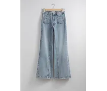 Ausgestellte Jeans mit Aufgesetzten Taschen - Blau
