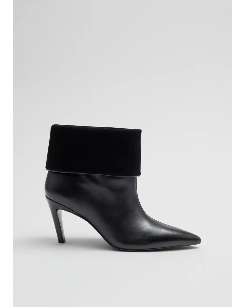 & Other Stories Ankle Boots mit Umgeschlagenem Schaft - Schwarz Schwarz