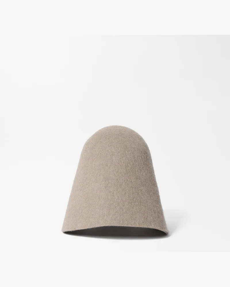 Jacquemus Der Cloche Hut - Beige Beige