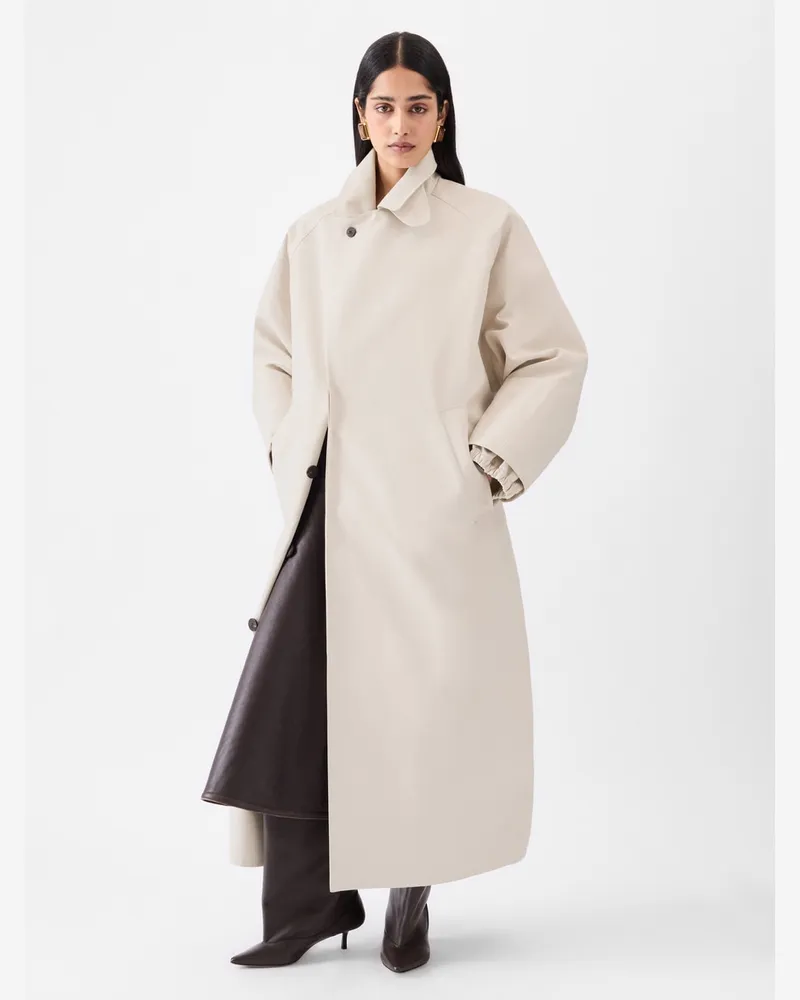 Jacquemus The Trapezi Trench Coat - Off-White Off-white