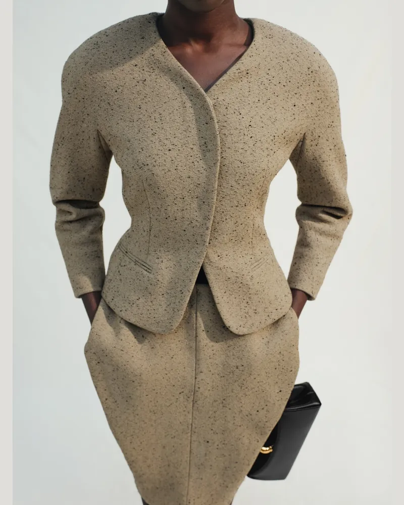 Jacquemus Die Mini Ovalo Jacke - Beige Beige