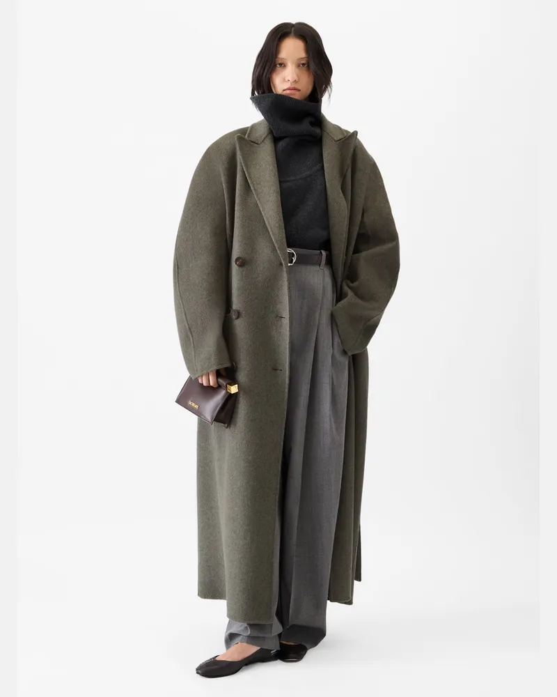 Jacquemus The Curvo Man's Coat - Dark Grey Dark