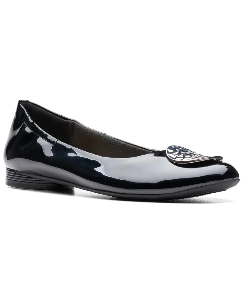 Clarks Loreleigh Ave Ballet Flat Black