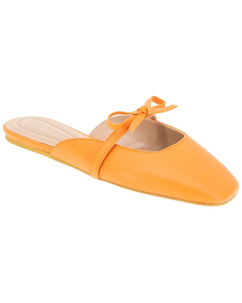 BCBGMAXAZRIA Hildana Flat Nocolor