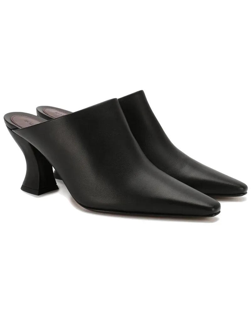 Bottega Veneta Almond Toe Leather Mule Black
