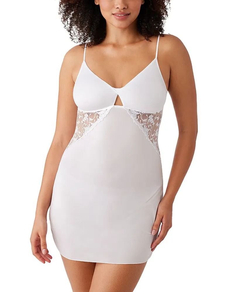 WACOAL Dramatic Interlude Chemise White
