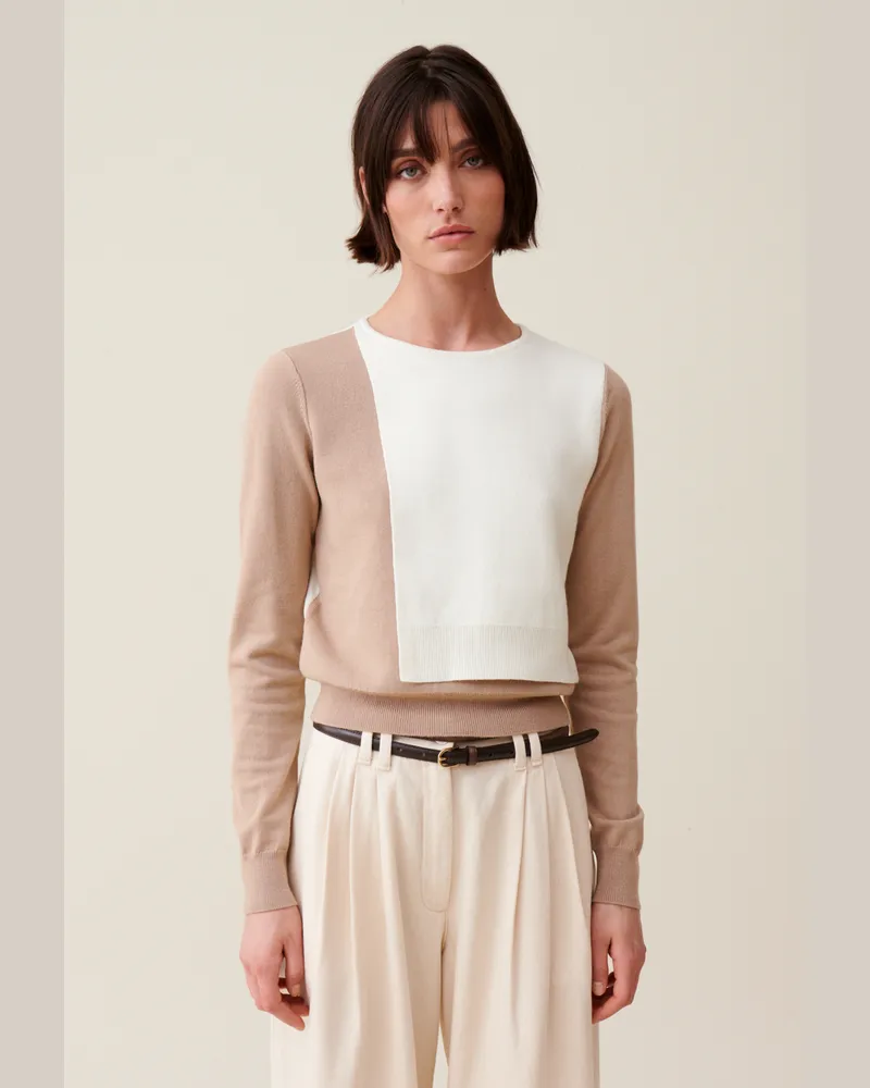 Claudie Pierlot Kurzer Pulli in gleicher Farbe Beige