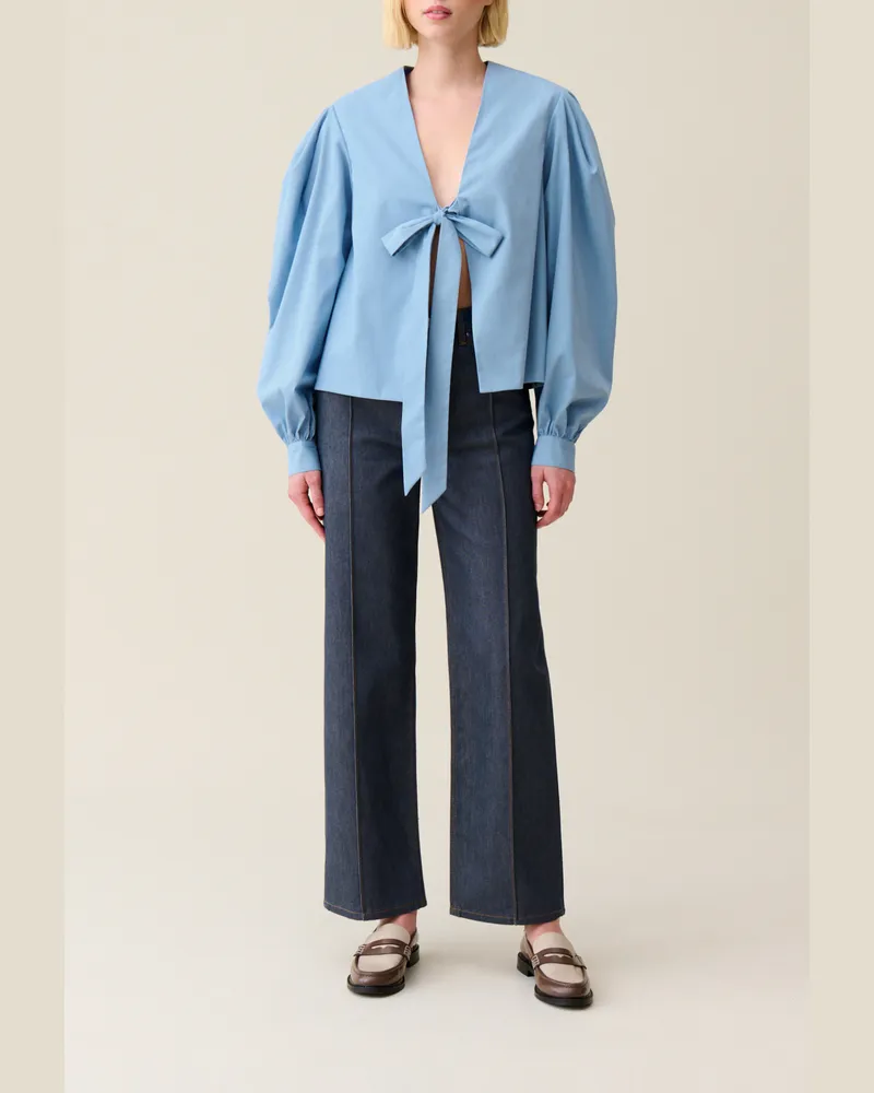 Claudie Pierlot V-Ausschnitt Bluse zum Binden Himmel-blau