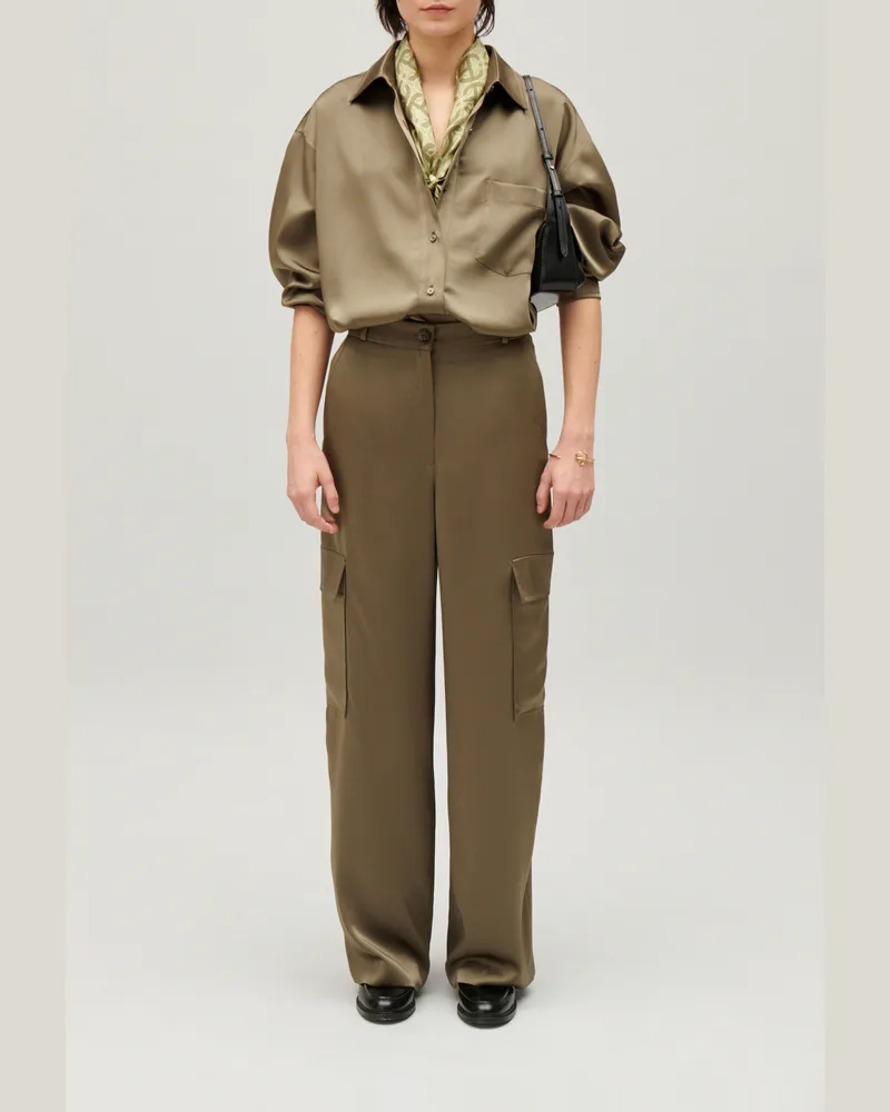 Claudie Pierlot Satinierte, weite Hemdbluse Khaki Khaki