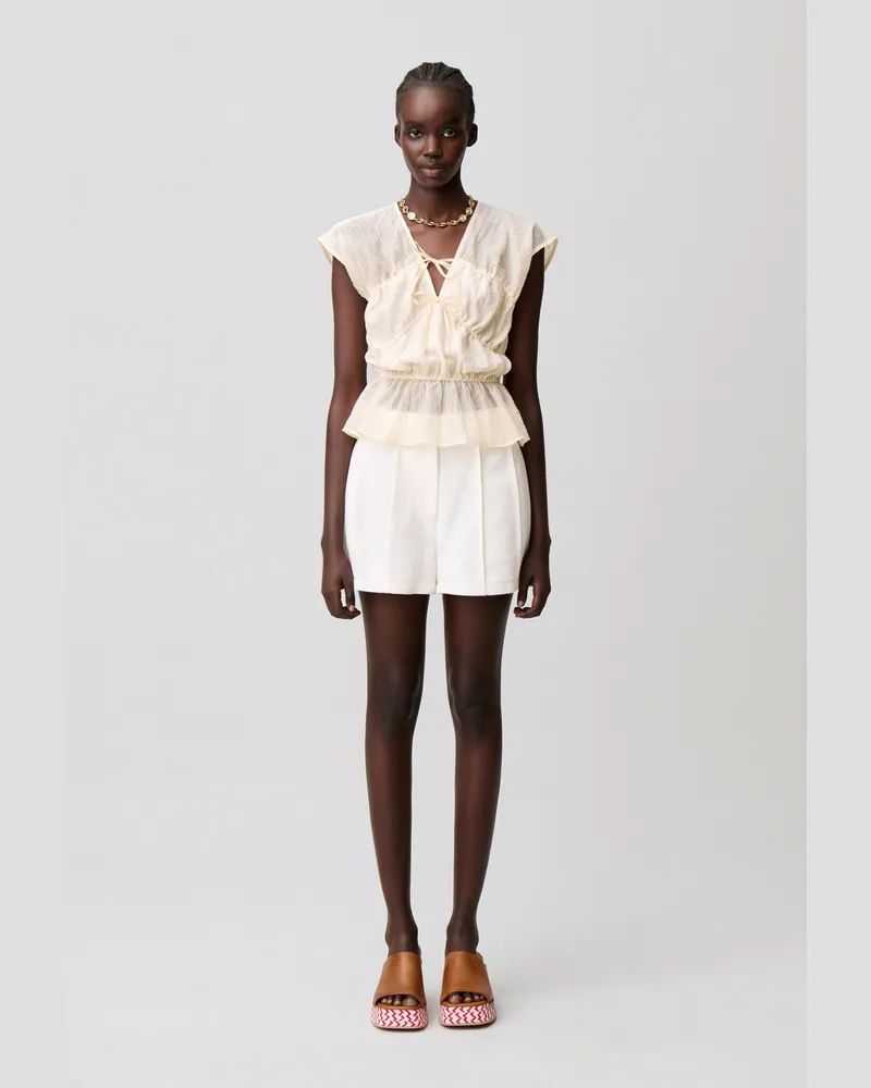 Claudie Pierlot Shorts mit Ziernähten Ecru