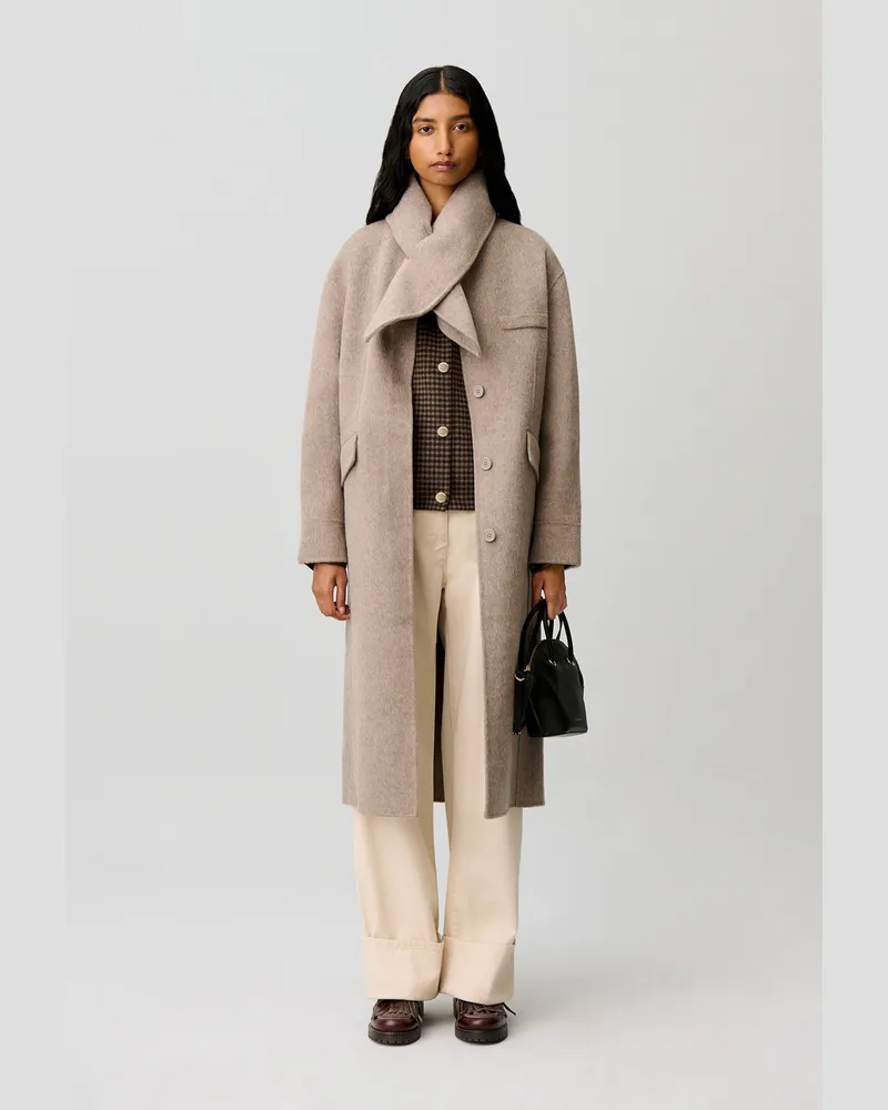 Claudie Pierlot Langer Wollmantel mit Schalkragen Beige