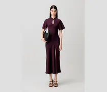 Fließendes Kleid mit Stehkragen