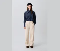 Weite Jeans, helles Denim