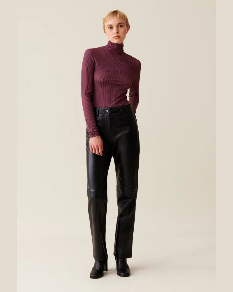 Claudie Pierlot Eng anliegender Rollkragentop Rosa