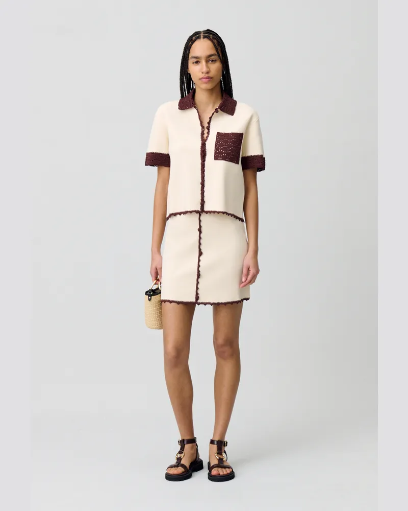 Claudie Pierlot Kurzer Rock aus feinem Strick Ecru