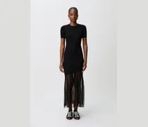 Langes ausgestelltes Strickkleid