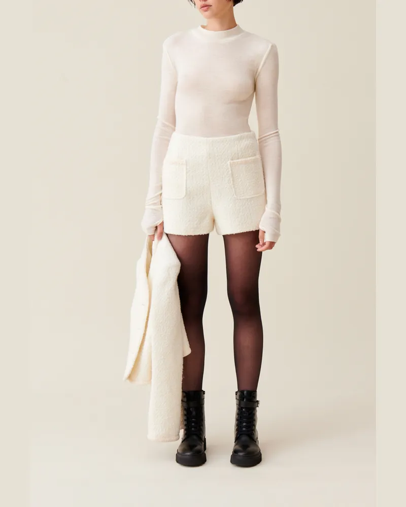 Claudie Pierlot Elfenbeinfarbene Shorts aus Tweed Elfenbein