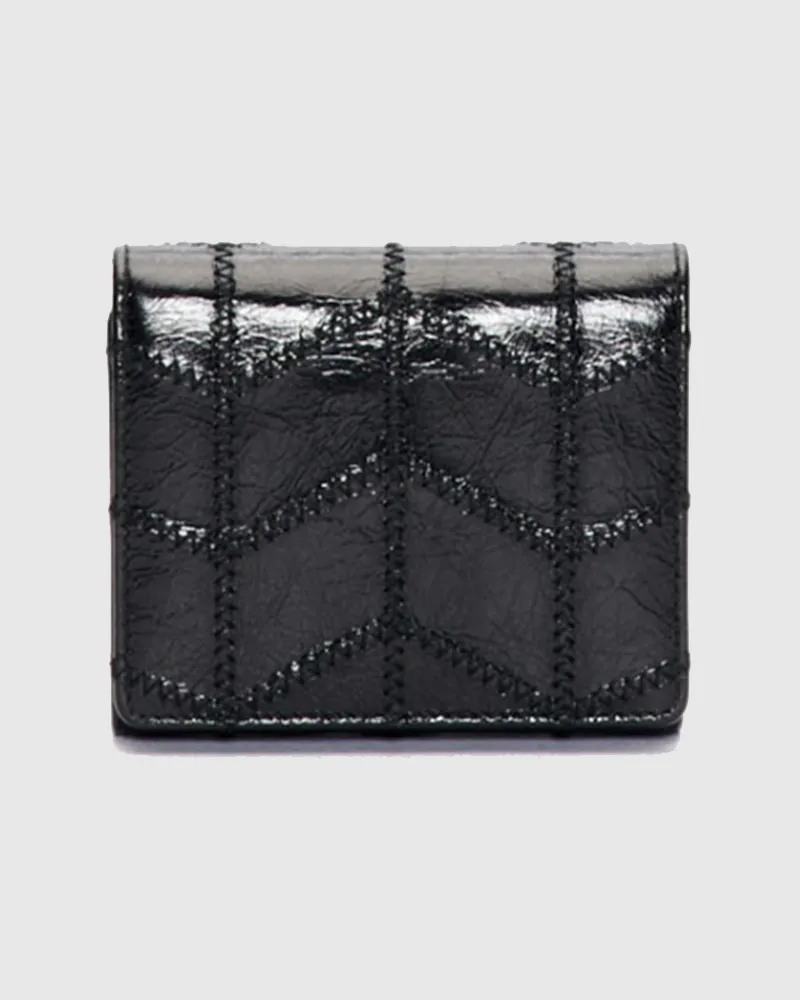 Claudie Pierlot Brieftasche Lackleder Schwarz