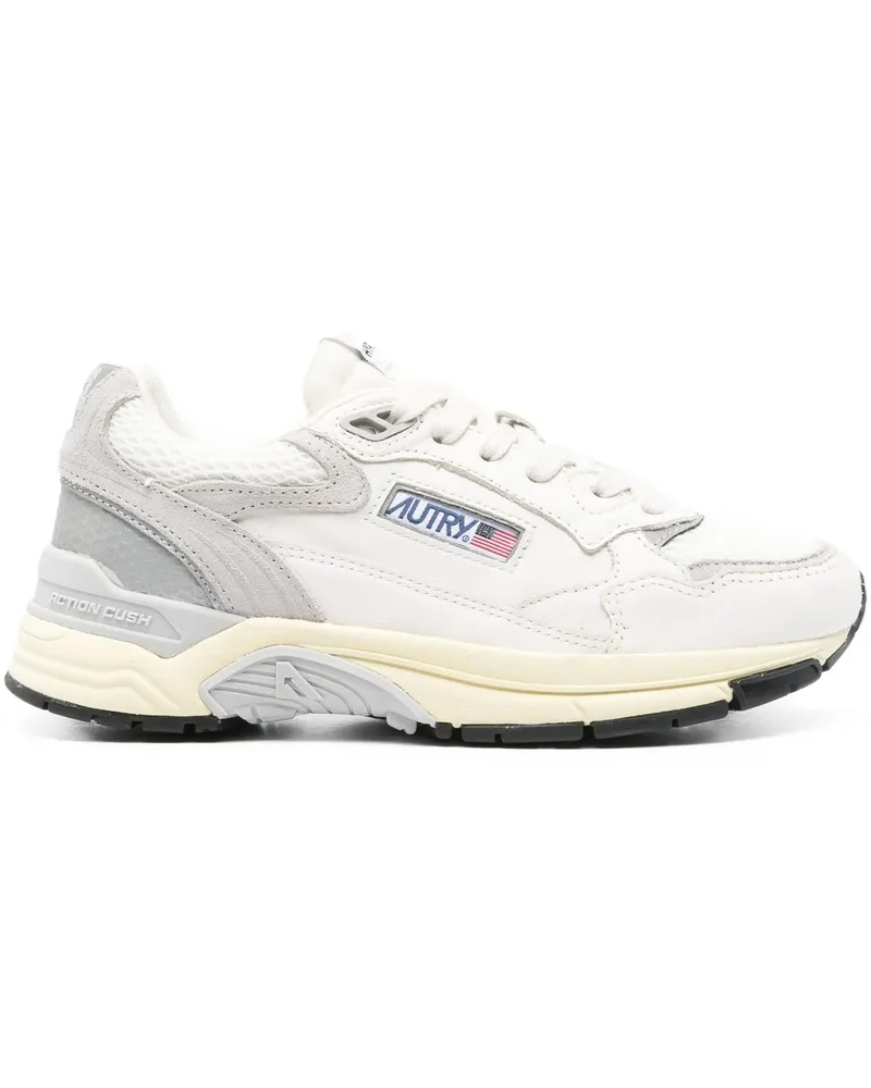 AUTRY Hyperway Low Woman Gans und Mesh 