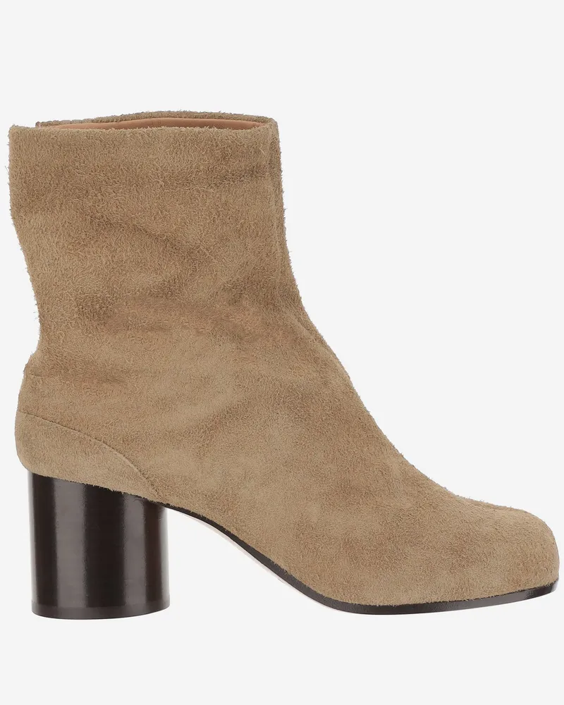 Maison Margiela Tabi Wildleder -Knöchelstiefel Beige
