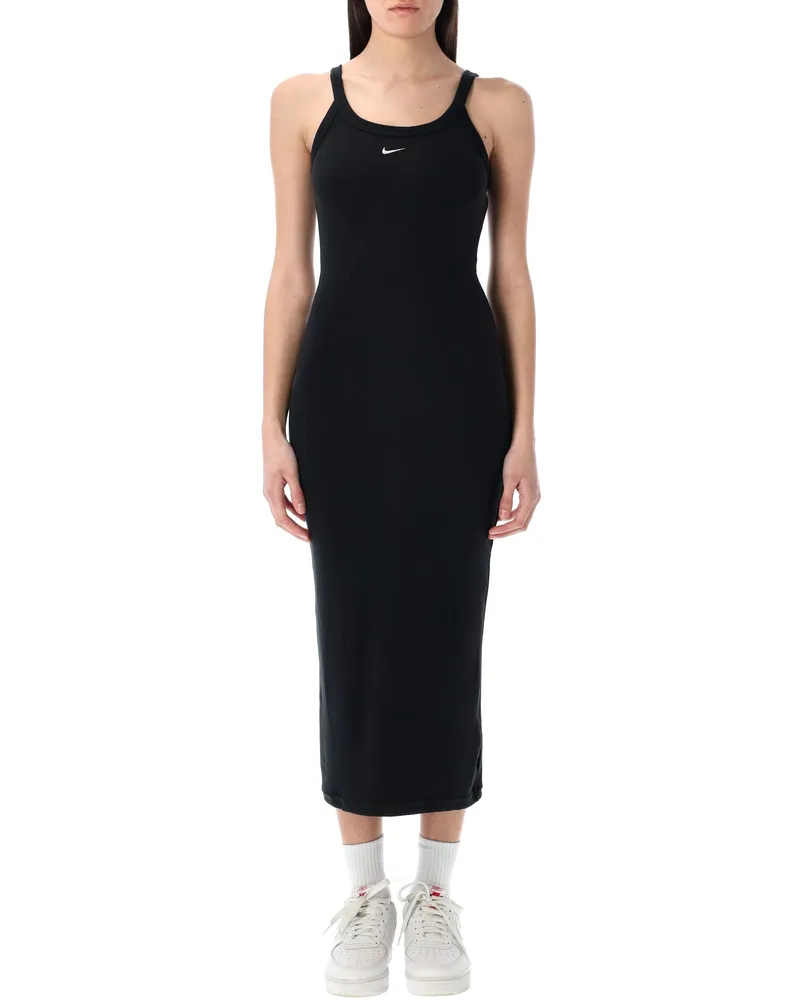 Nike kleidet sich schwarz Black