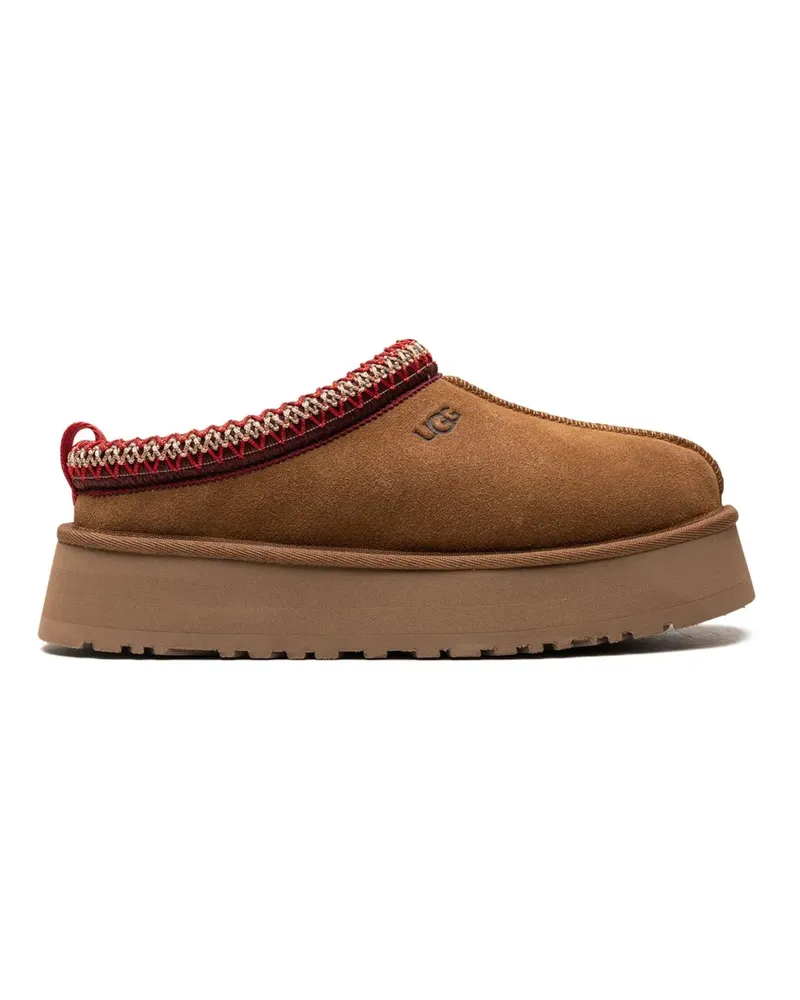 UGG Flat Shoes Chestnut