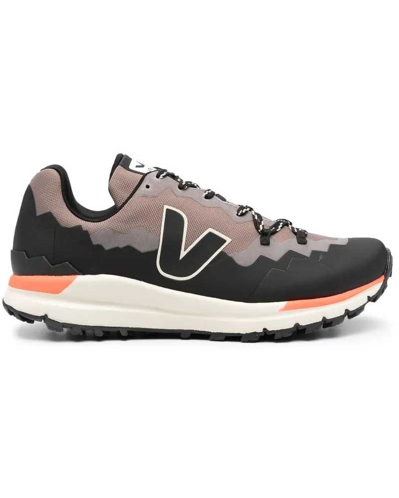 VEJA Fitz Roy Trek Shell 