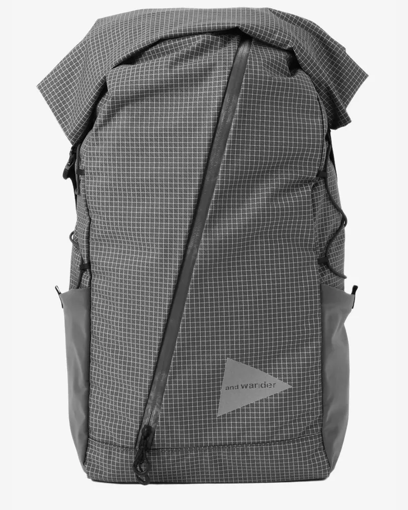 and wander Ocean Rip 25 L Backpack Grey