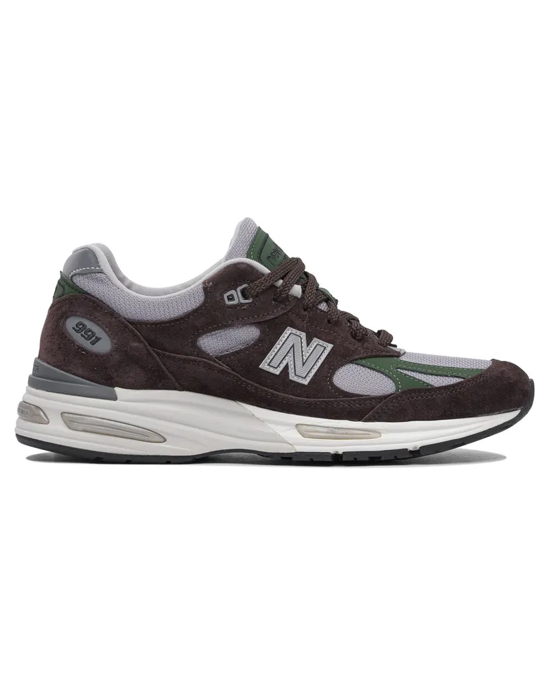 New Balance Neue Balance -Turnschuhe und anziehen Purple