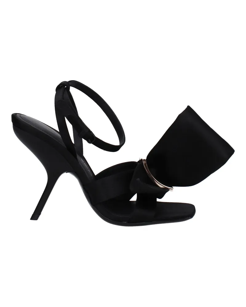 Ferragamo Helena Damens Sandalen aus schwarzem Satin -
