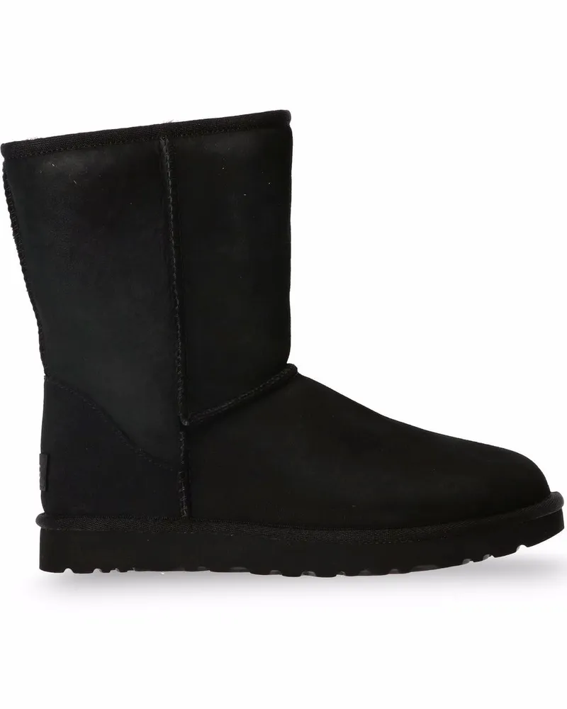UGG Classic Short II Stiefel Black
